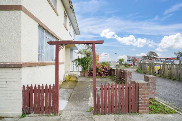 2/145 Esk Street Invercargill_16