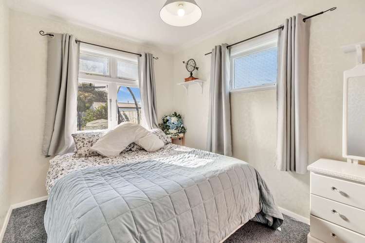 4 Dudley Street Levin_23