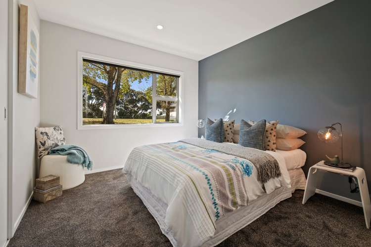 160 Torkar Road Clarks Beach_19