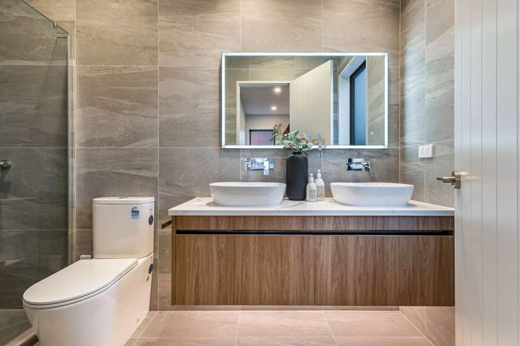 46 Tukutata Crescent Milldale_16