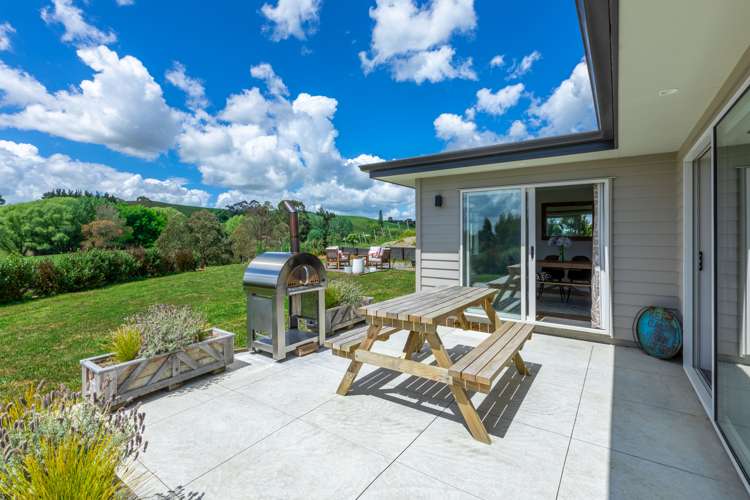 100 Racecourse Road Waipawa_12