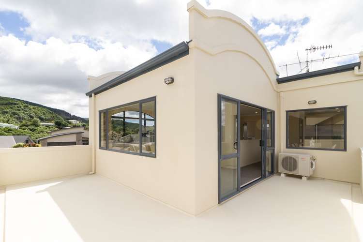 115 Redvers Drive Belmont_17