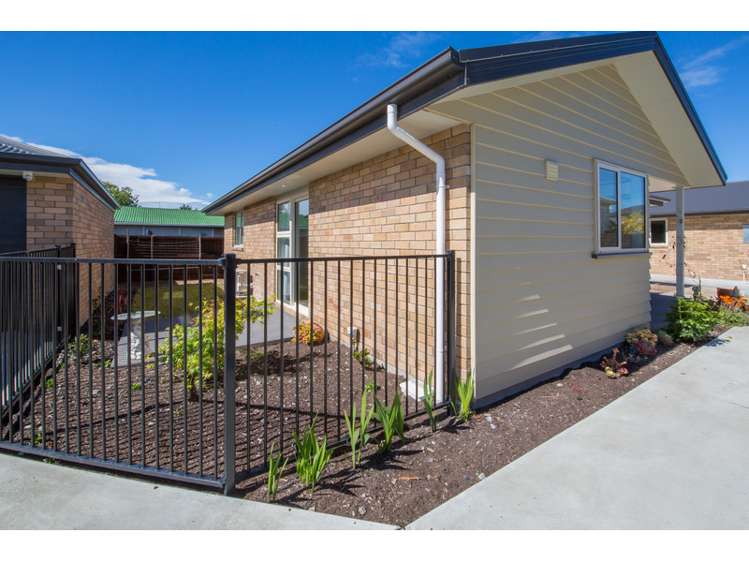 2/121 Marriotts Road North New Brighton_12