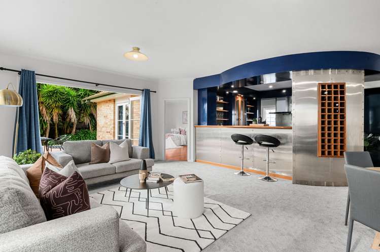 8 Knighton Road_1
