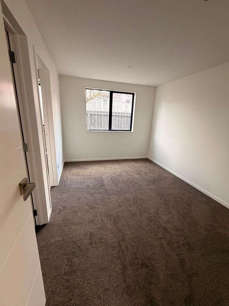 4/35A Somerset Road Mount Roskill_8