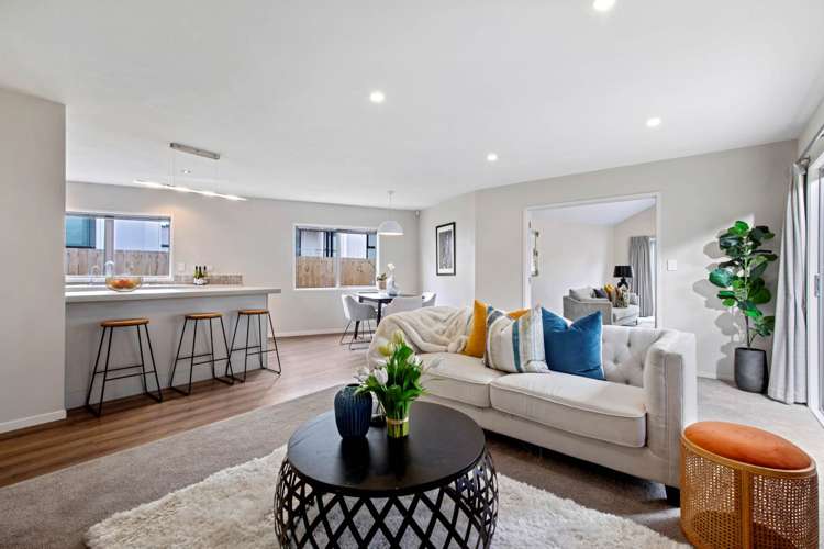 280a East Coast Road Forrest Hill_2