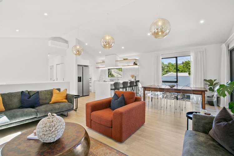 6e Burns Street Westown_11