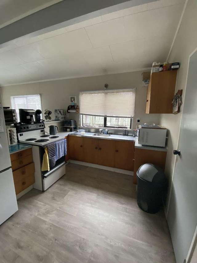 44A Sandwich Road 1148_1