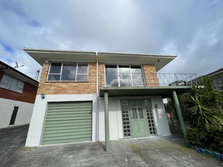 10 Bodi Place Te Atatu South_0