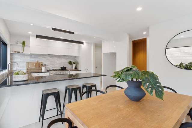 1/4 Whitworth Road Mount Eden_2