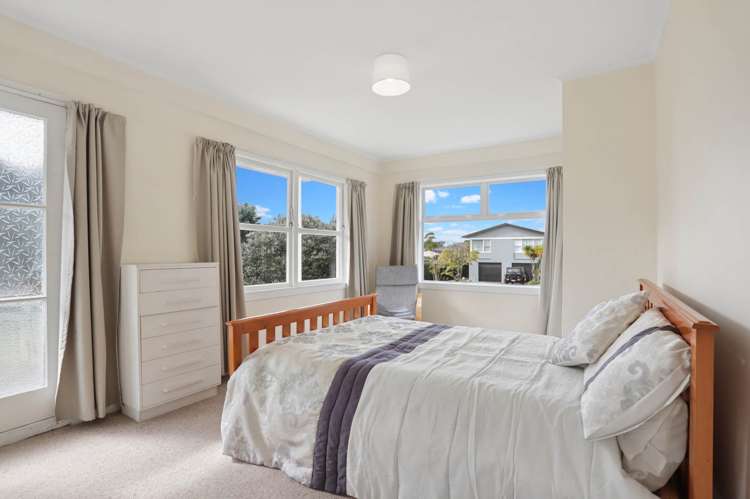 18 Manhattan Heights Glendene_17