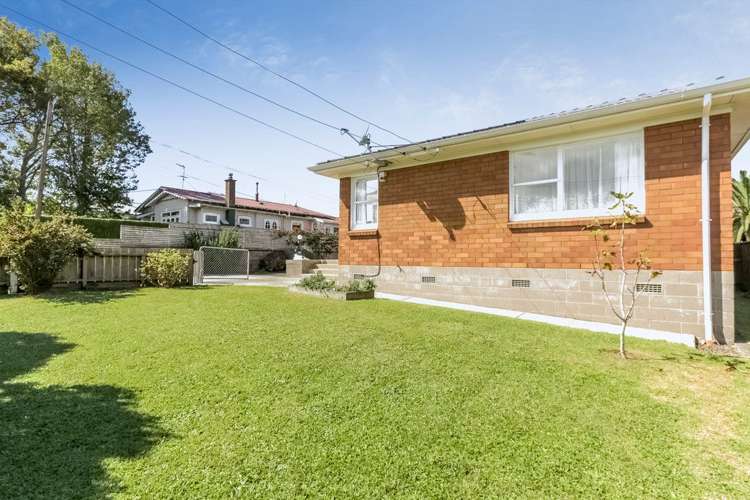 96 Barrack Road Mount Wellington_3