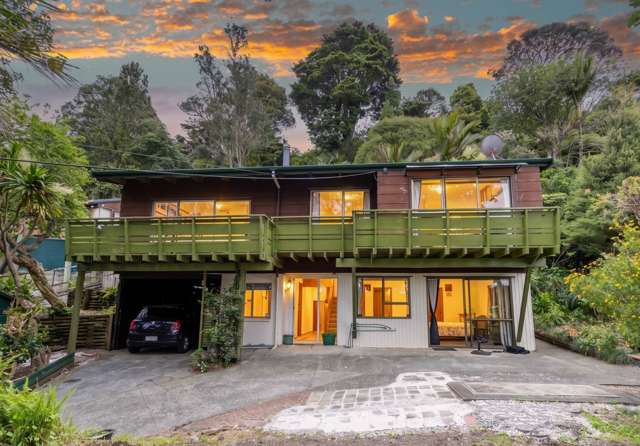 33 Laingholm Drive Laingholm_2