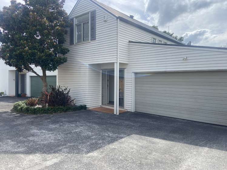 22R Mead Street_0