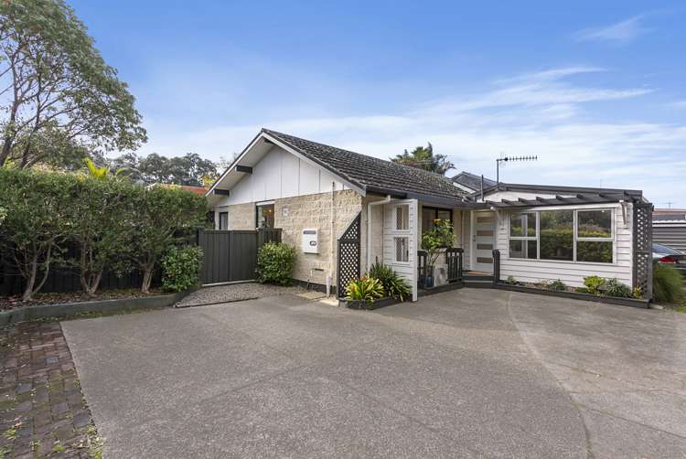 1/40 James Evans Drive Northcote_9