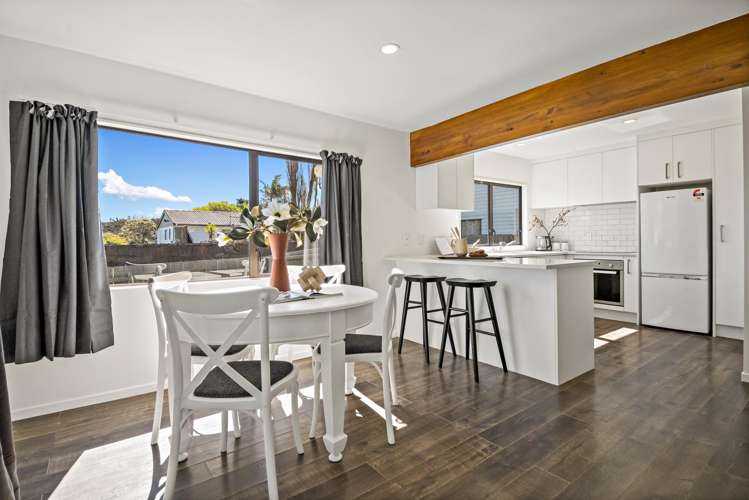 45 Fitzherbert Avenue West Harbour_9