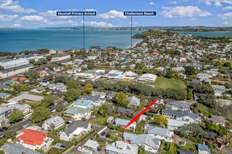 7a North Avenue Narrow Neck_28
