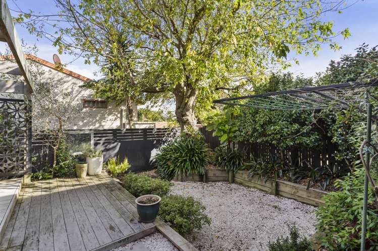 2/98 Birkenhead Avenue Birkenhead_17