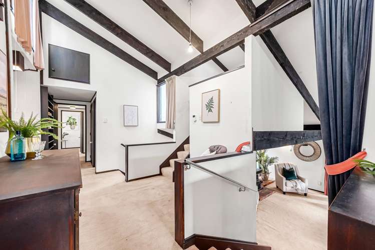 8 Freemans Way Pinehaven_6