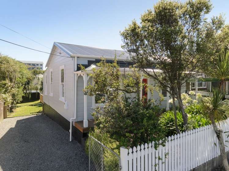 14 Luxford Street Berhampore_5