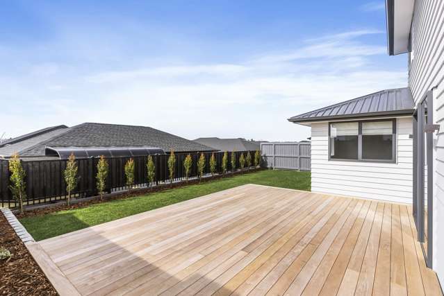 44 Spars Road Wainui_2