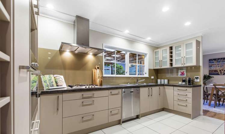 32 Cascades Road Pakuranga Heights_5