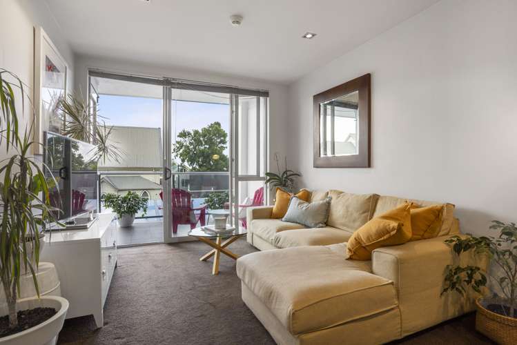 4u/435 New North Road Kingsland_5