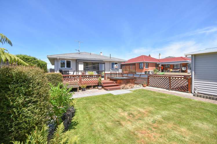 98 Main Road Fairfield_22