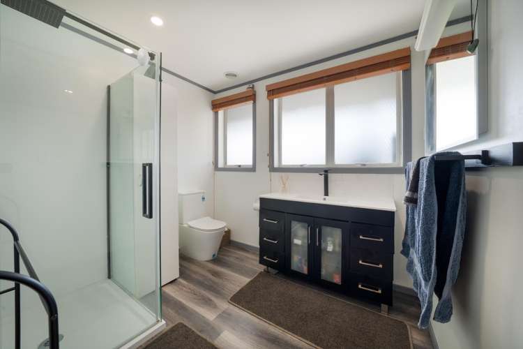 33 Waihemo Street Waitangirua_9