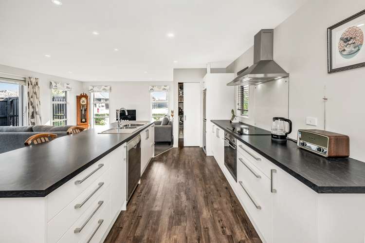 56 Lewis Crescent Rolleston_6