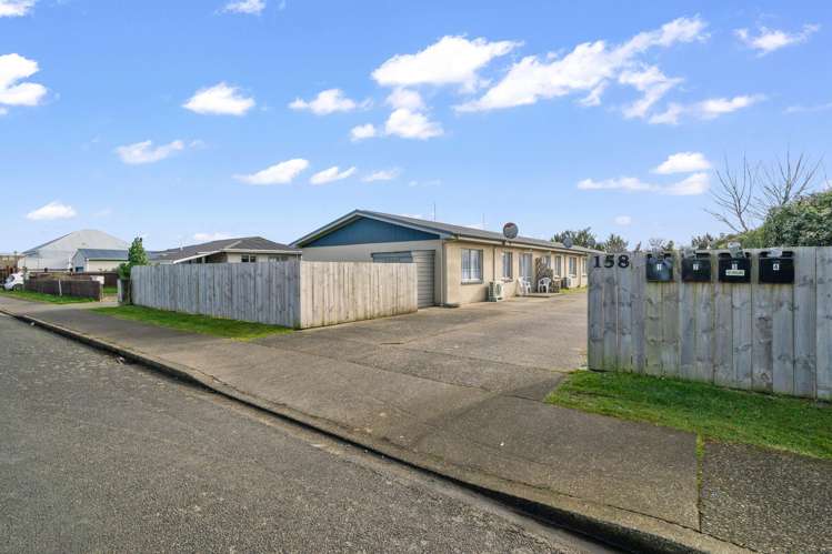 1-4/158 Crinan Street Appleby_0