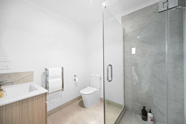 3 Oku Close Hillcrest_10