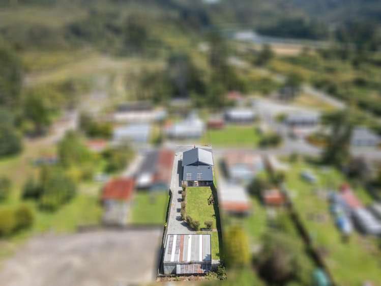 7 Croft Place Greymouth_32