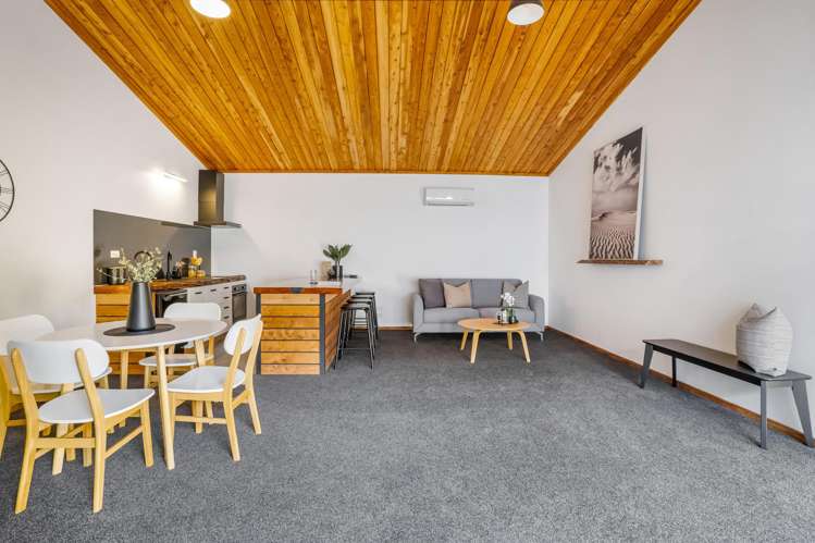 39 Orepuki Riverton Highway Riverton_24