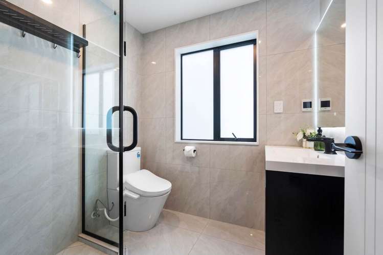 57E Hogans Road Glenfield_22