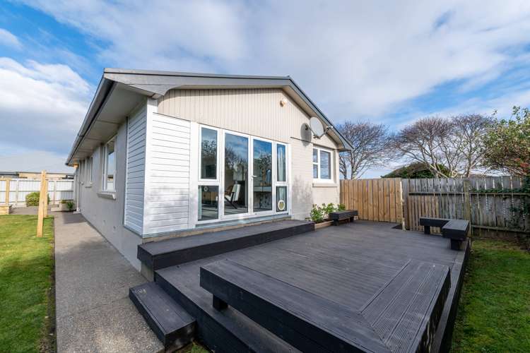 203 Bamborough Street Richmond_12