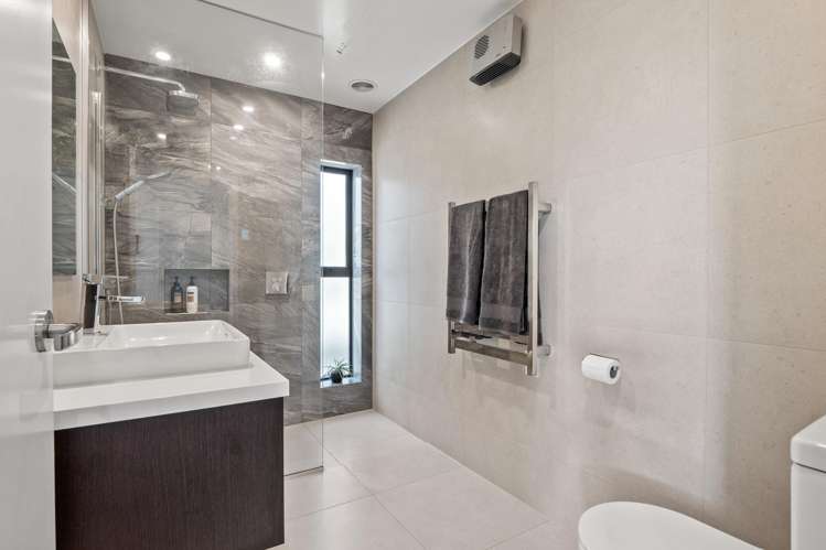 17 Howden Drive Jacks Point_25