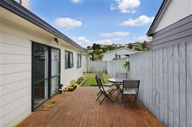 5 James Cook Drive Welcome Bay_10