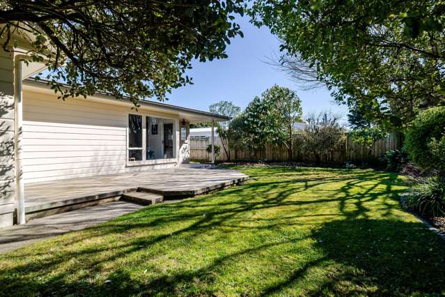 2 Linmor Place Terrace End_1