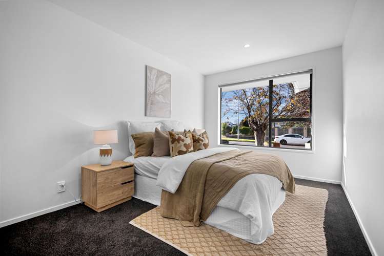 2/77 Glenmore Avenue_5