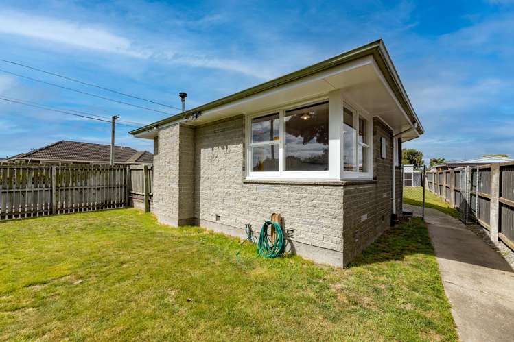 45 Carters Road Aranui_16