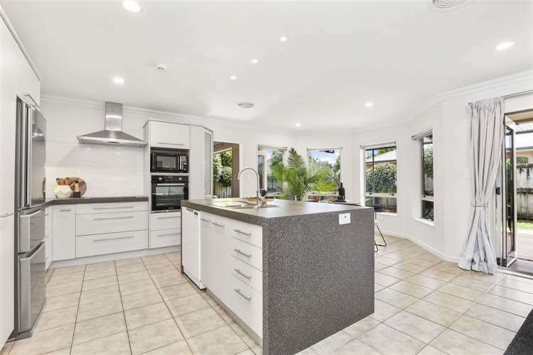 6 Cranmore Avenue Huntington_8