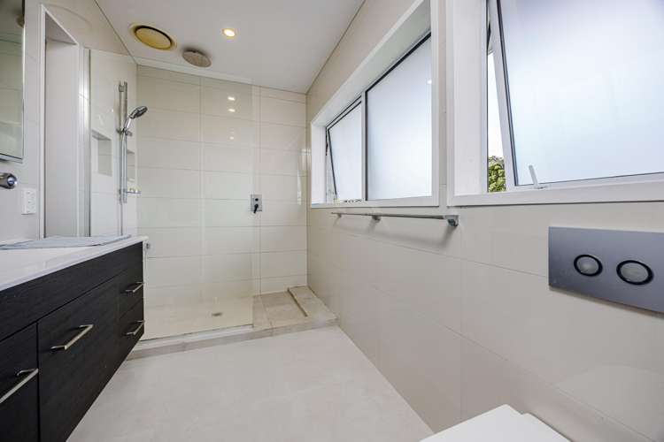 4 Tupaki Place Pakuranga Heights_6