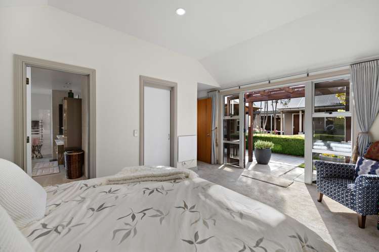 5 Vancouver Drive Queenstown_20