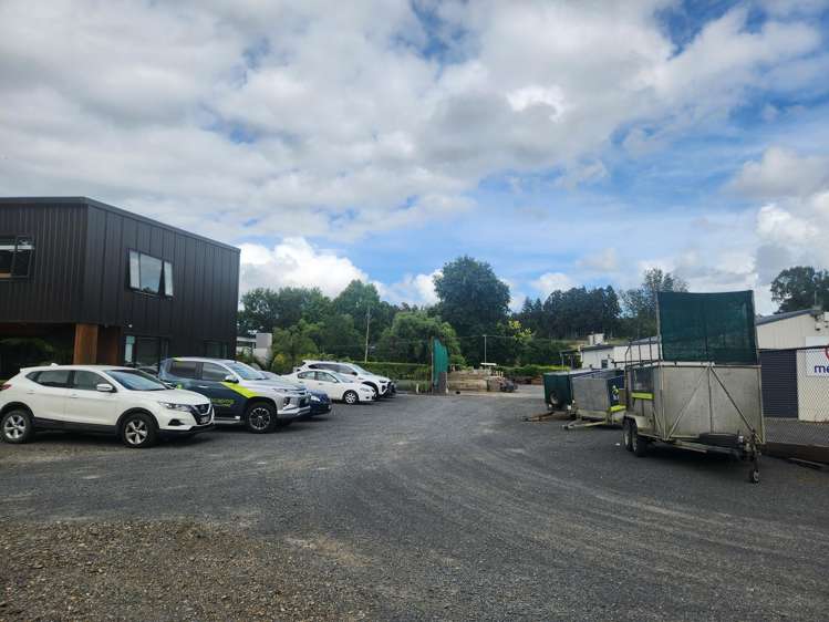 275 Fitzgerald Road Drury_15