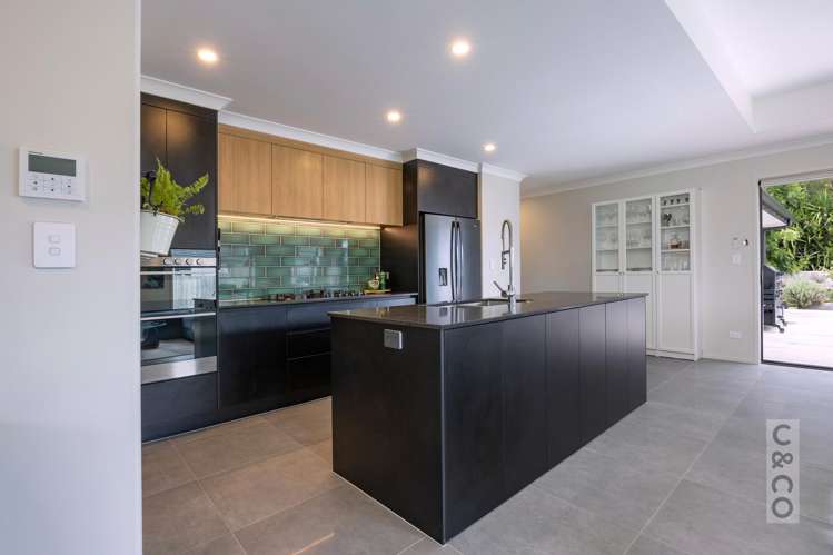 28 Leebank Crescent Riverhead_8