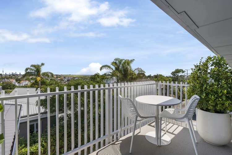 131b Selwyn Avenue Mission Bay_11