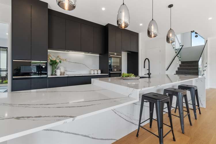 8 Kikorangi Drive Wainui_6