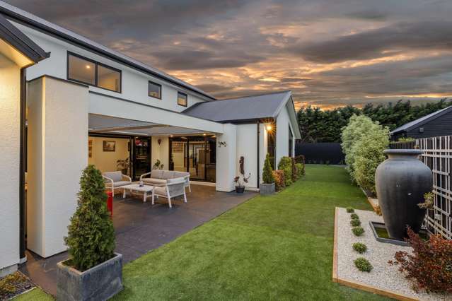 27 Carnaveron Drive Lincoln_1