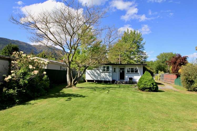 4 Bristol Street Hanmer Springs_2
